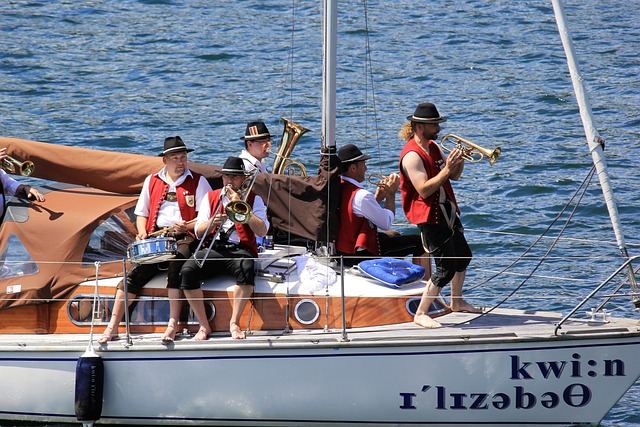 廷伯的角色 廷伯的角色